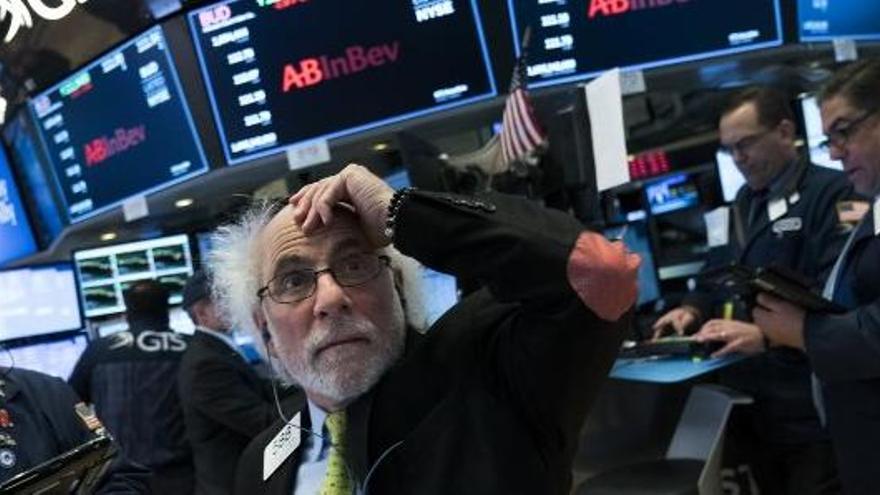 Un corredor de Bolsa en Wall Street.