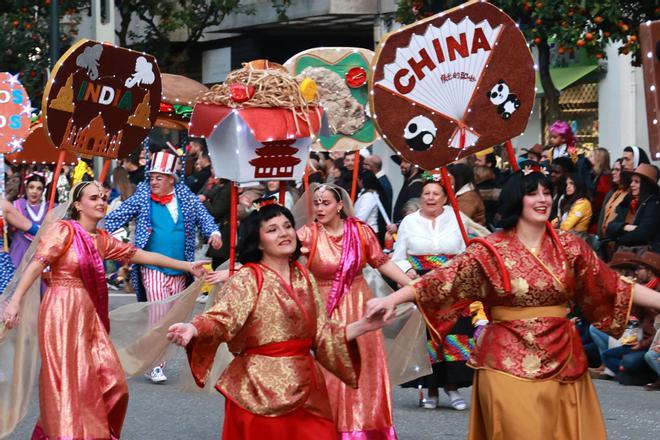 El Entroido vigués más colorido, en imágenes