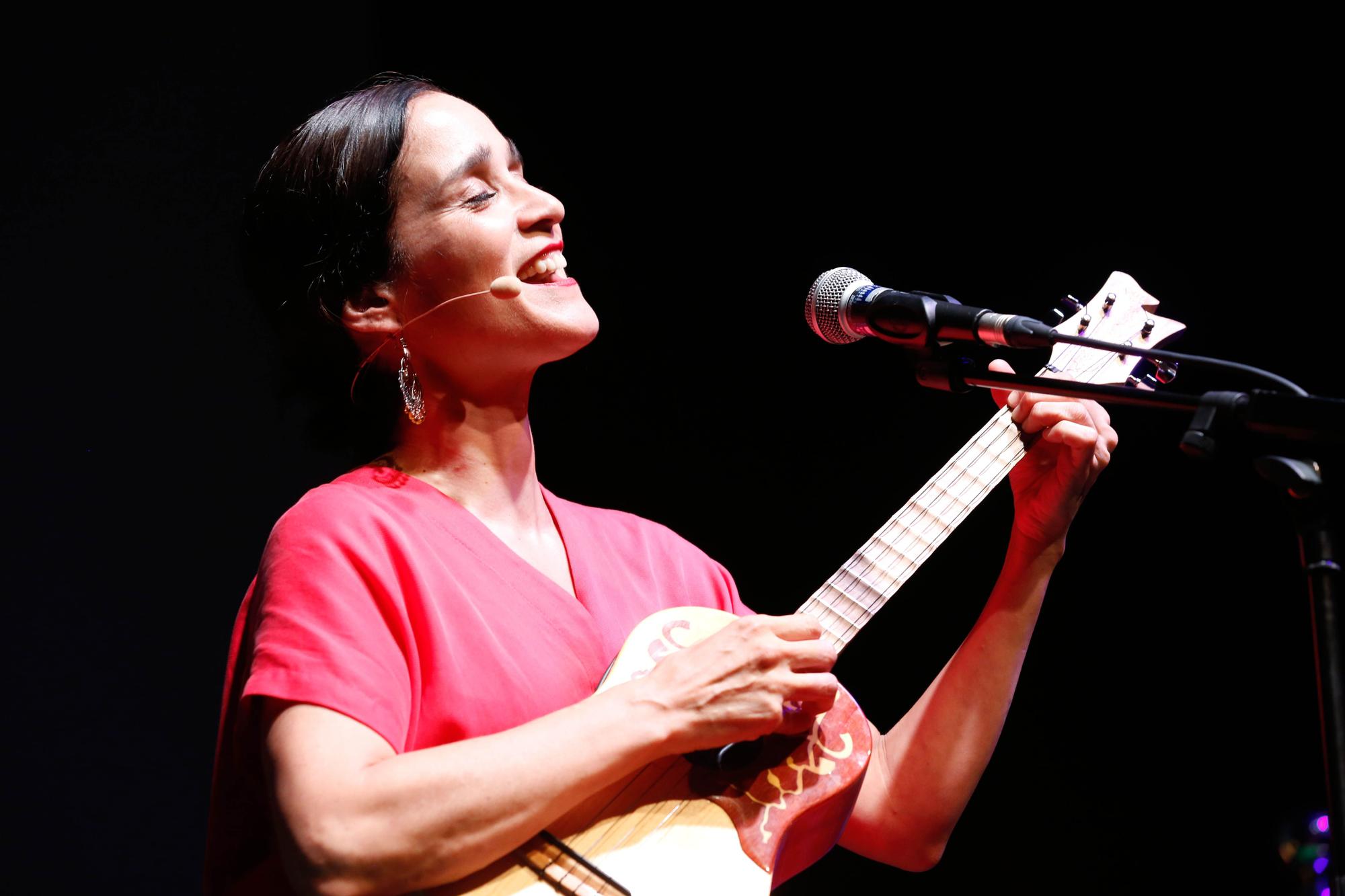 La artista mexicana Julieta Venegas en un concierto de 2019, en su última visita a España.