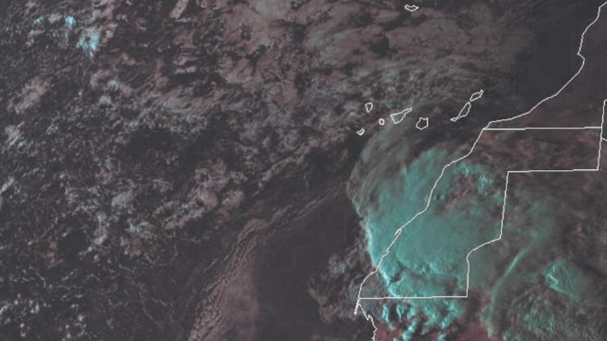 La provincia tinerfeña está hoy en alerta por fuertes precipitaciones y tormentas