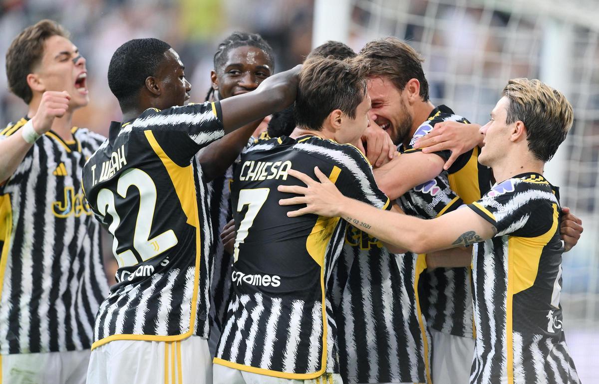 Los jugadores de la Juventus celebran un gol ante el Monza en un partido de la Serie A.