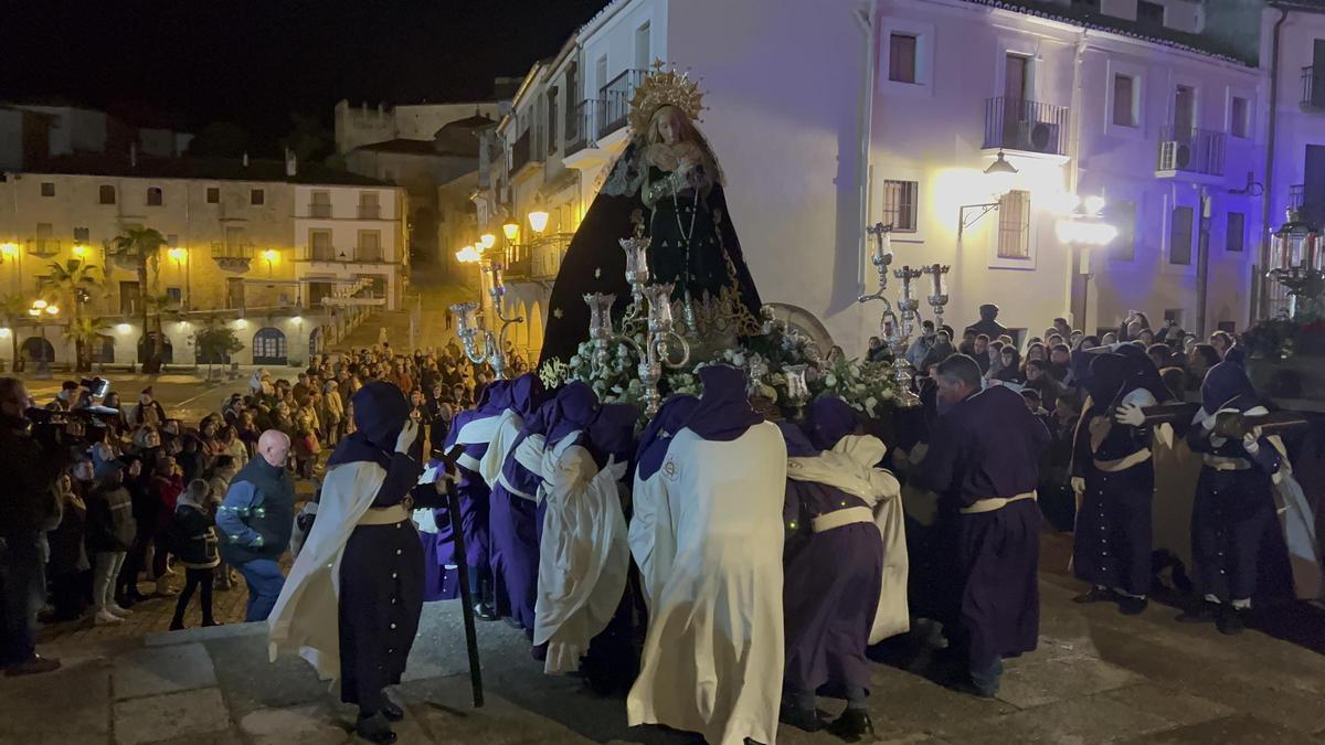 Nuestra Señora de la Soledad a su entrada en San Martín.