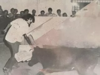 Los treinta y cinco años de Cándido Coto viajando para correr delante de los toros: el asturiano más "sanferminero"