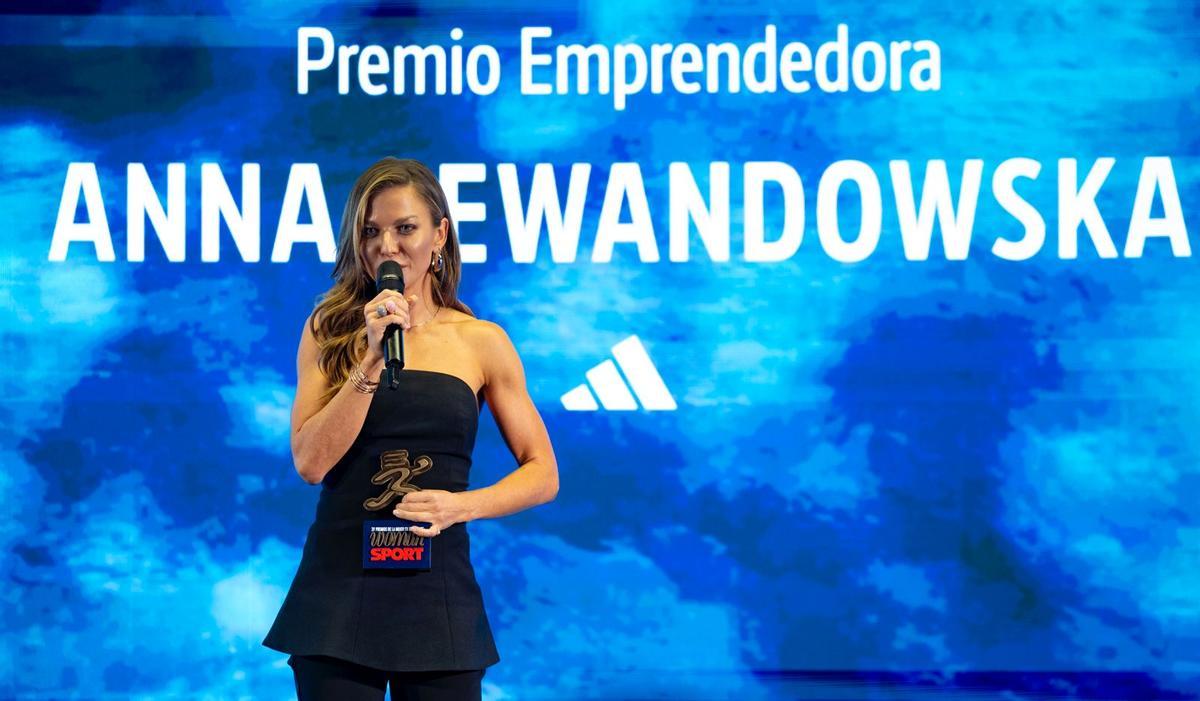 IV Gala Woman SPORT: Premio Emprendedora: Anna Lewandowska
