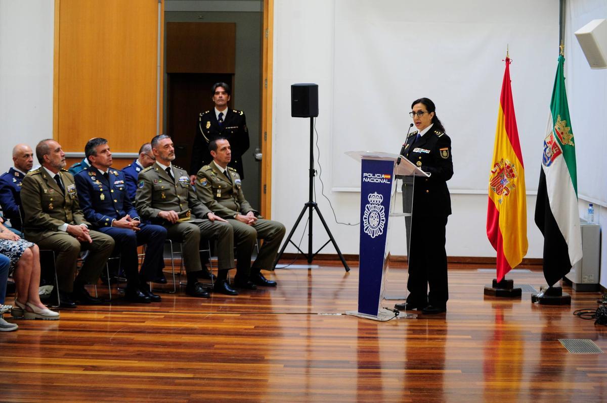 Las imágenes del homenaje en Badajoz a las víctimas del terrorismo