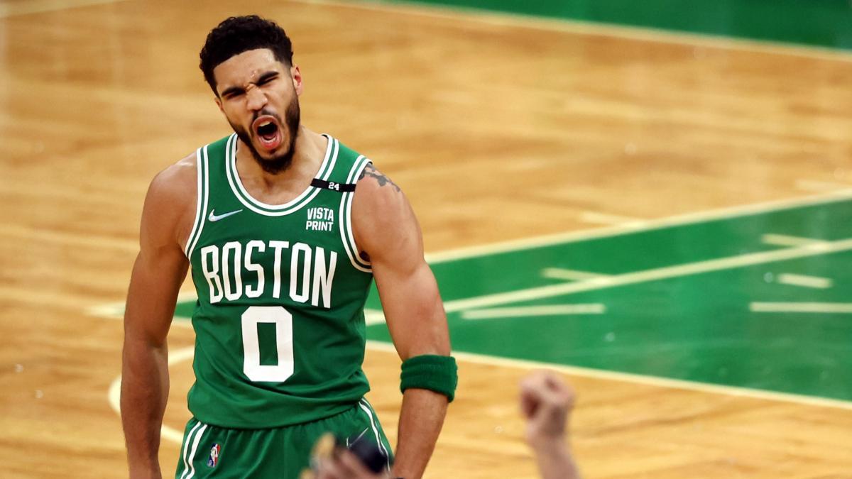 Tatum, protagonista en las dos primeras victorias de los Celtics