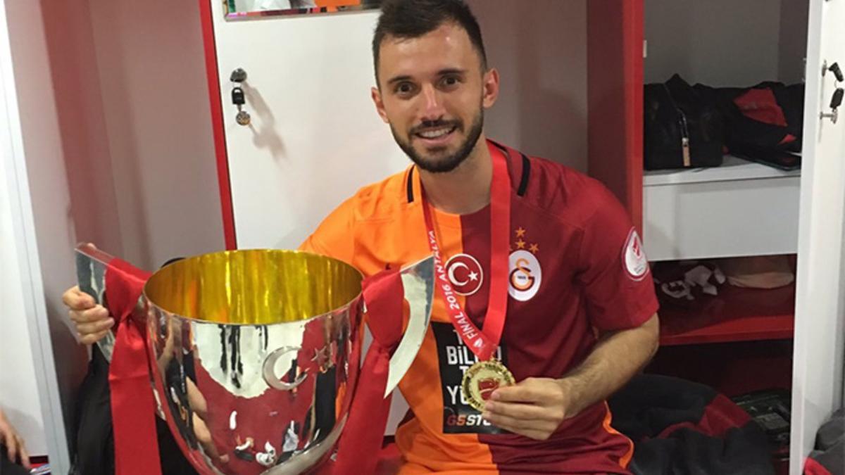 Colak aterriza en La Coruña tras conquistar la Copa con el Galatasaray