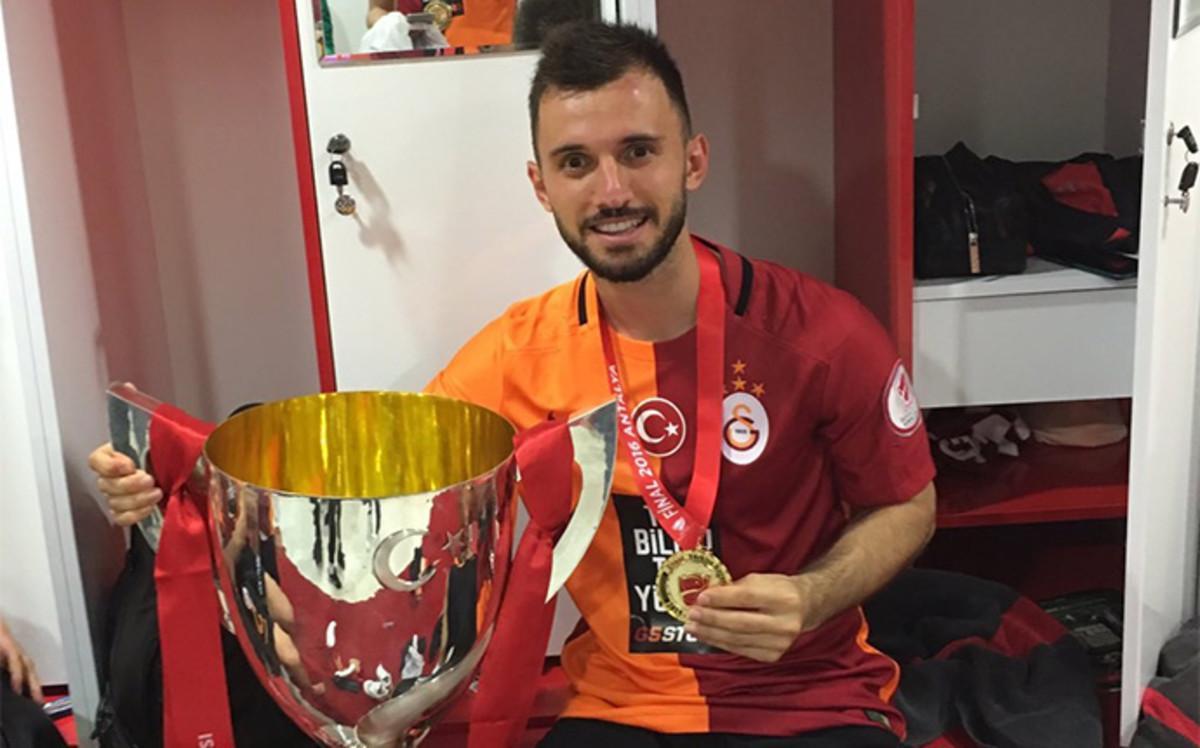 Colak aterriza en La Coruña tras conquistar la Copa con el Galatasaray