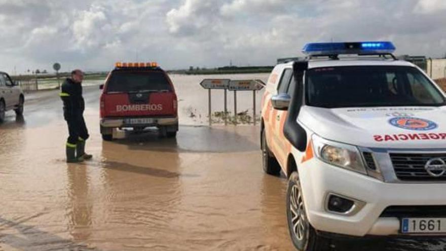 Una balsa de riego rota en Sucina provoca la alarma en Los Alcázares