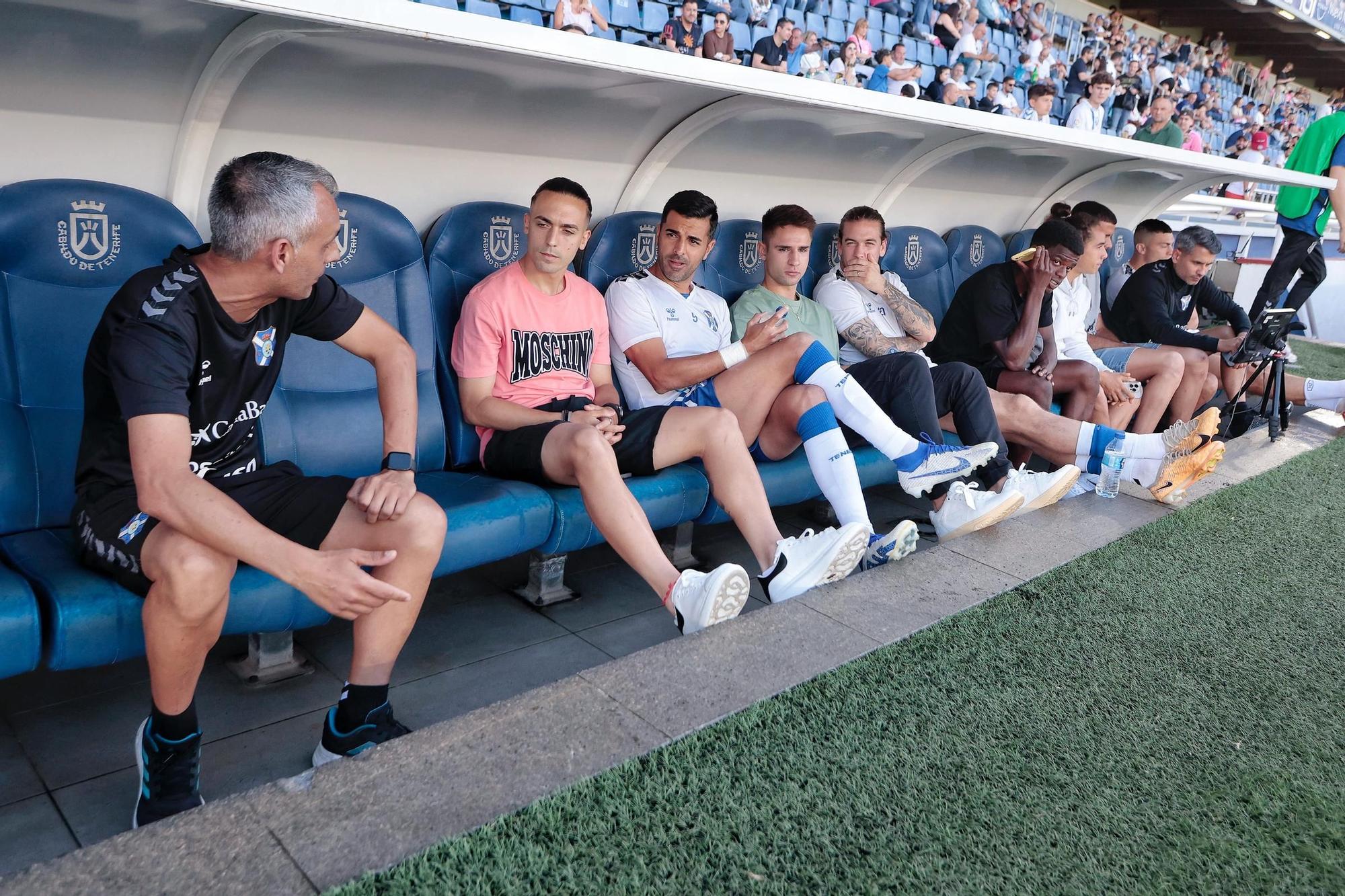 Revive el partido entre CD Tenerife - SD Huesca en imágenes