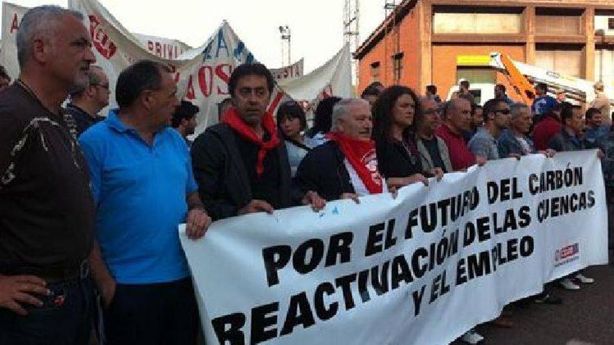 El conflicto minero sigue con cortes de varias carreteras en Asturias