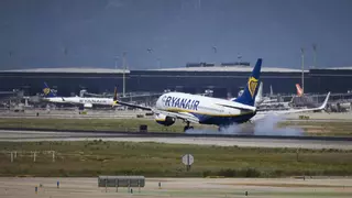 Las tormentas provocan retrasos y cancelaciones en el Aeropuerto de Barcelona-El Prat