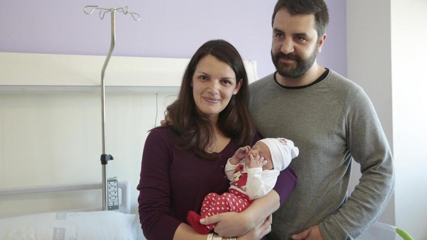 Ana es la primera niña valenciana de 2015.