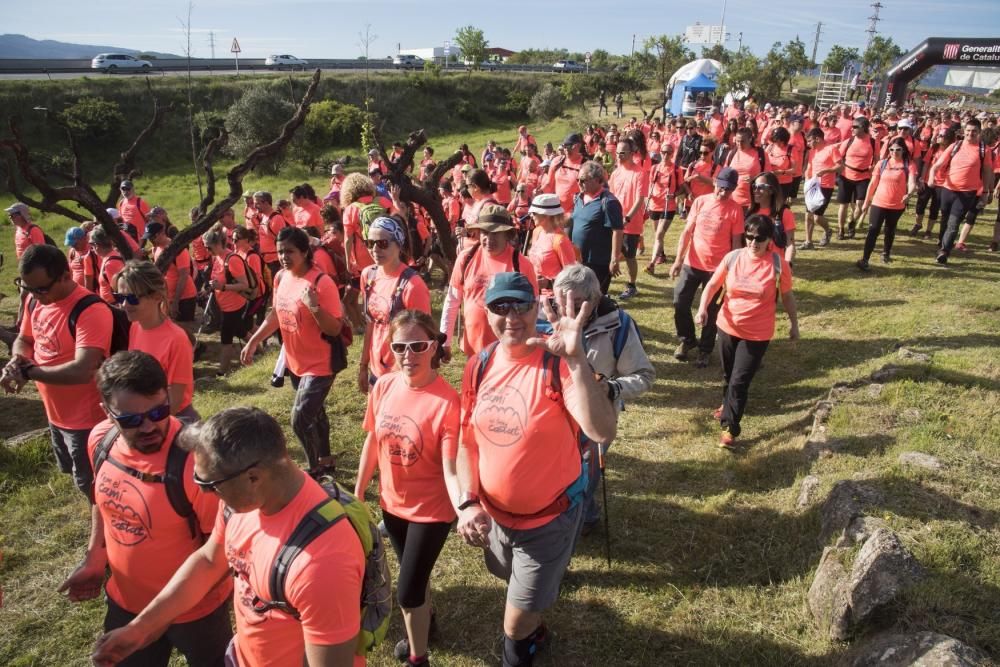 Més de dues mil persones participen a la caminada