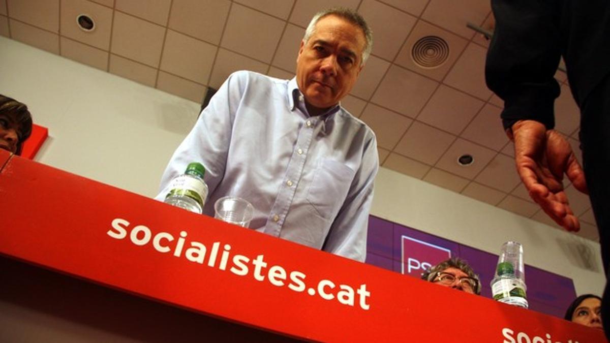 Pere Navarro, en la reunión del consejo nacional del PSC.