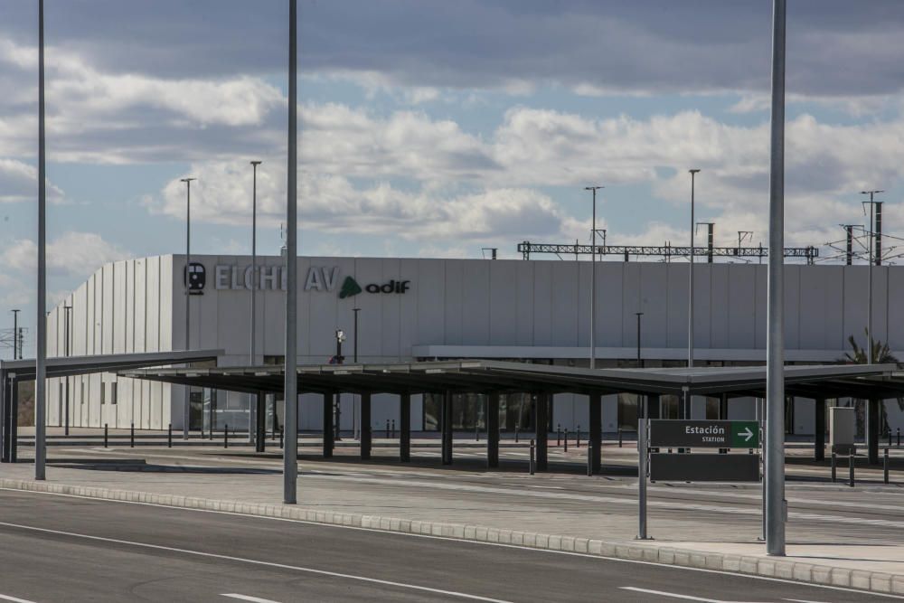 La estación del AVE en Elche