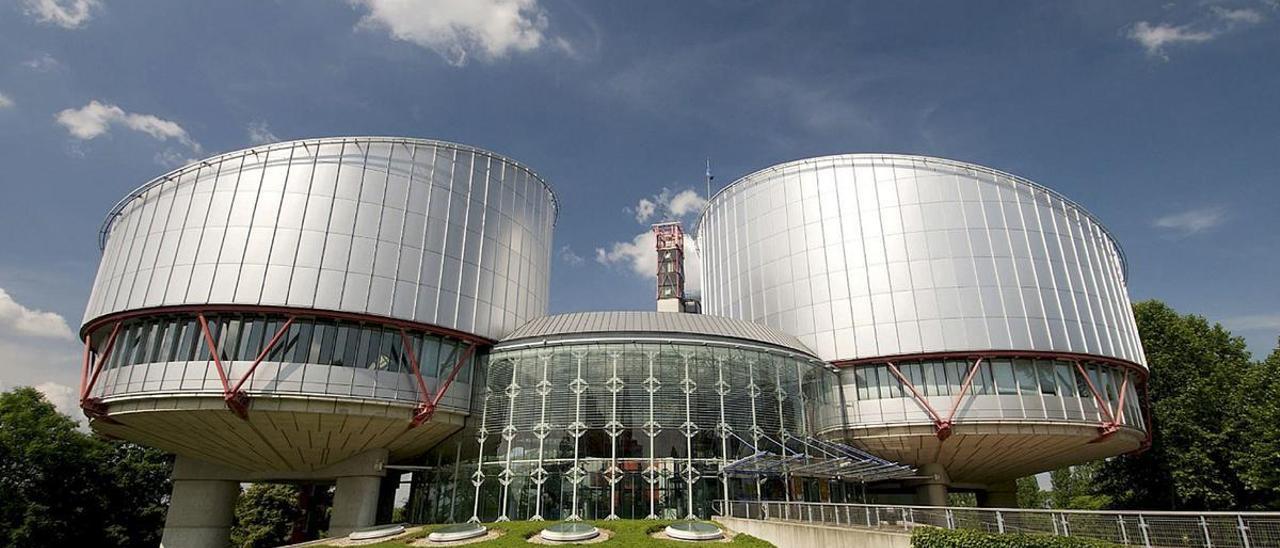 Fachada de la sede del Tribunal Europeo de Derechos Humanos (TEDH), con sede en Estrasburgo (Francia).