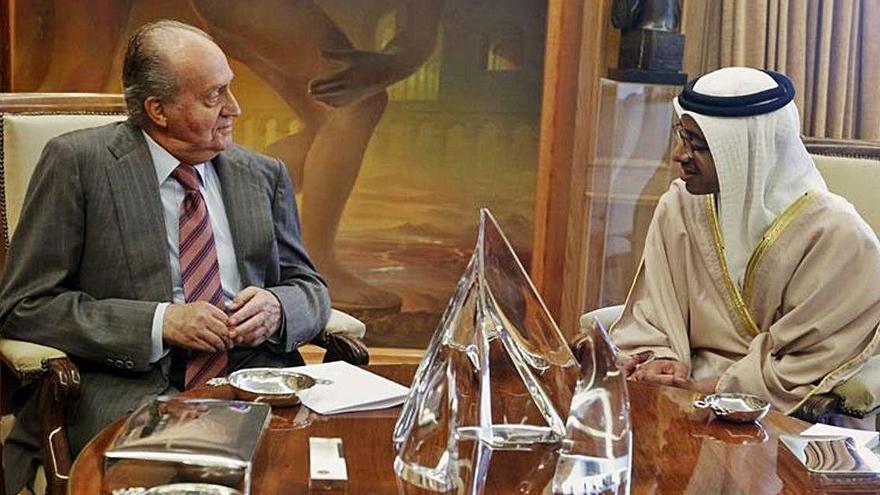 Joan Carles I amb el ministre d&#039;Exteriors dels Emirats Àrabs, Abdullah bin Zayed al Nahvan, el 2012