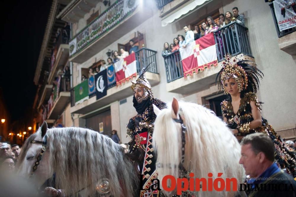 Desfile día 3: Baño de la Cruz, procesión y Parla