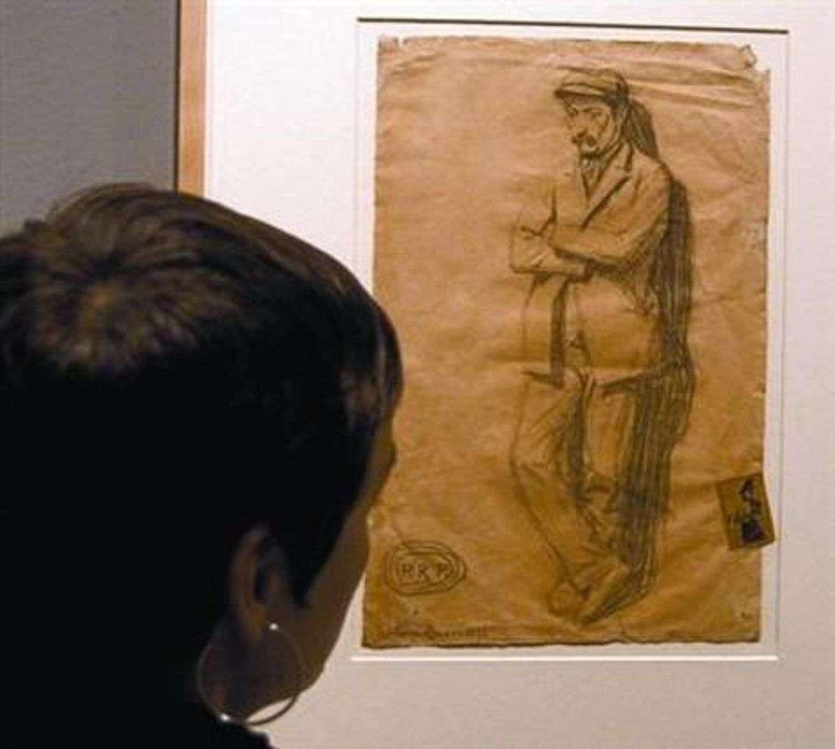 Imatge d’’Hombre apoyado en la pared’, la peça sobre la qual gira l’exposició ’Un collage abans del collage’.
