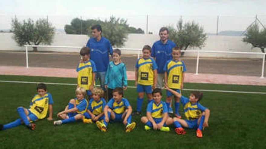 Imagen de los benjamines del  CF Aielo.