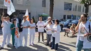 Los médicos de Alicante apoyan a los profesores: "Están en plena negociación y lo que les dan es irrisorio"