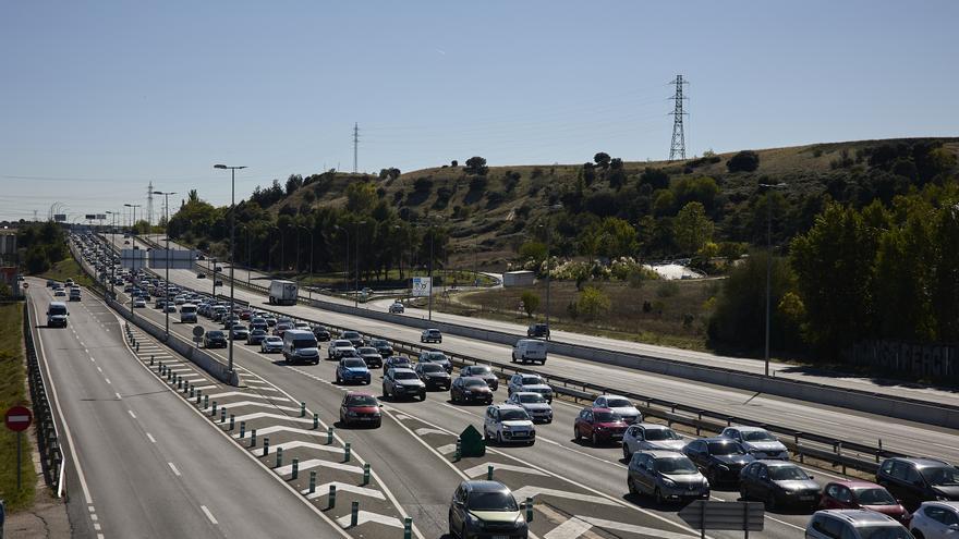 Las carreteras andaluzas registrarán más de un millón de desplazamientos en los próximos días.