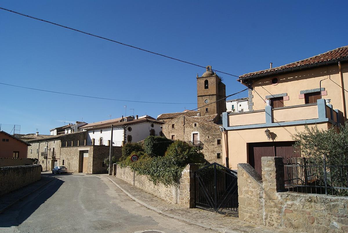 La entrada al pueblo de Urriés, en Zaragoza