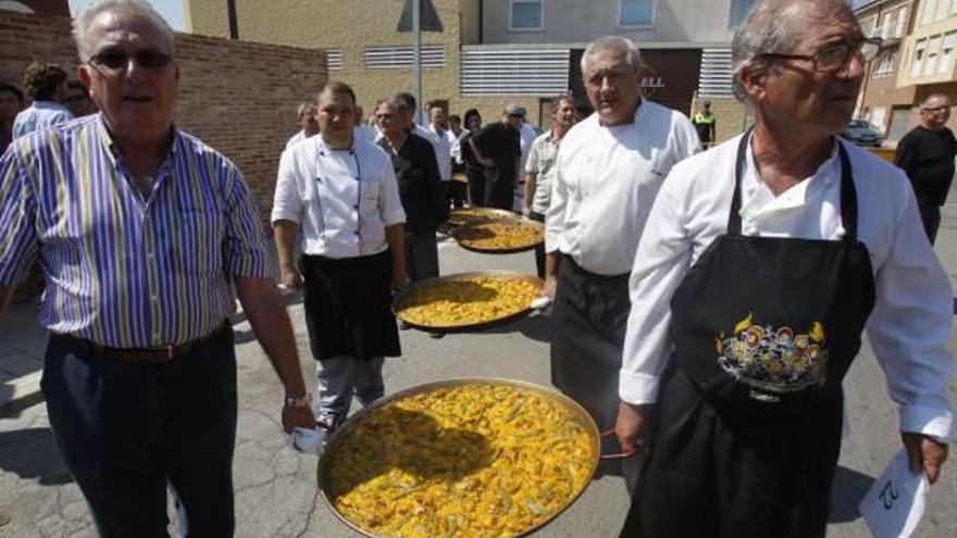 La paella de Sueca entra en la universidad