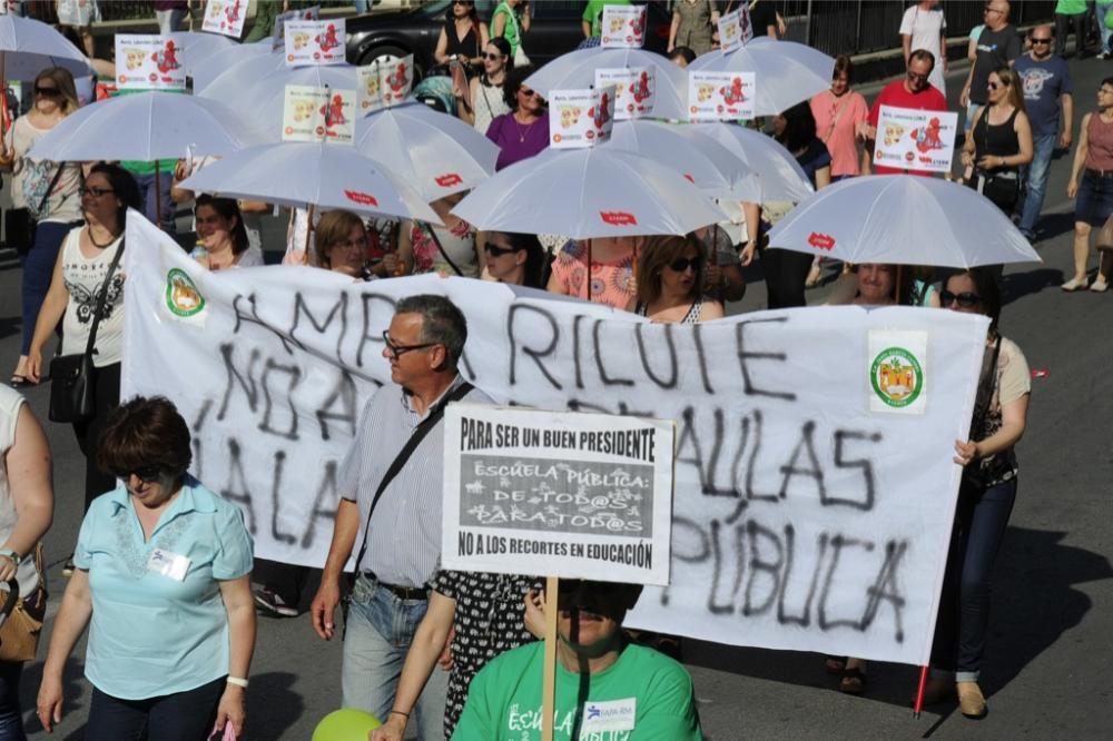 La protesta de educación en Murcia, en imágenes