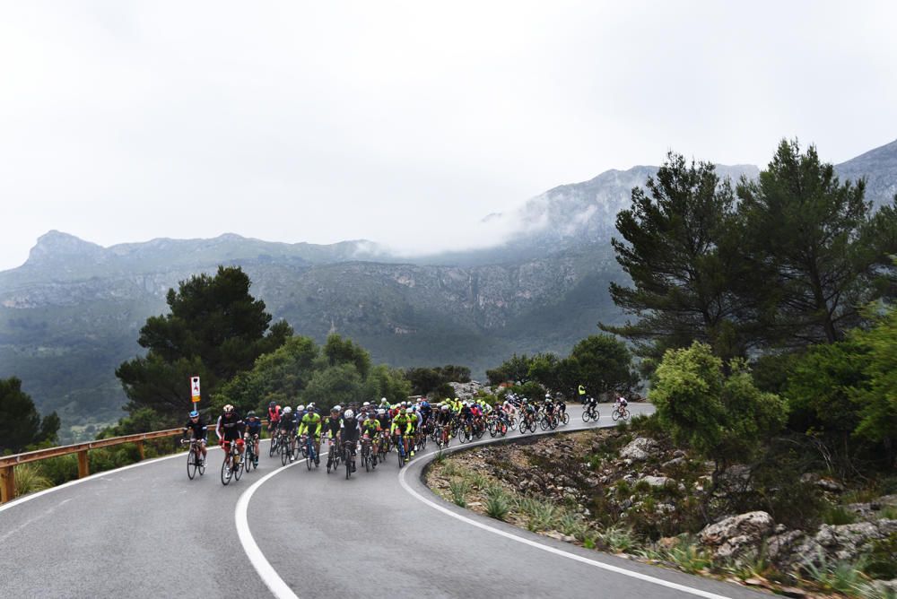 Casi cinco mil ciclistas corren hoy la Mallorca 312