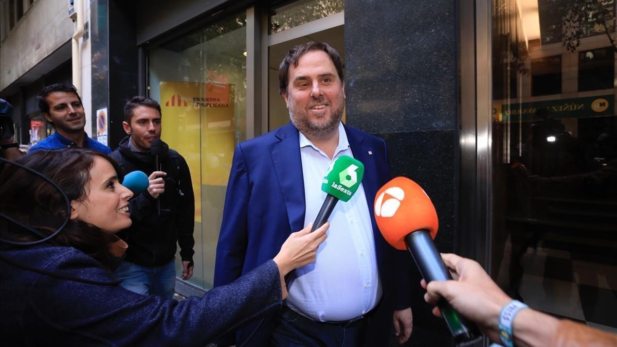 zentauroepp40746817 barcelona 30 10 2017 politica oriol junqueras saliendo de la180201113548