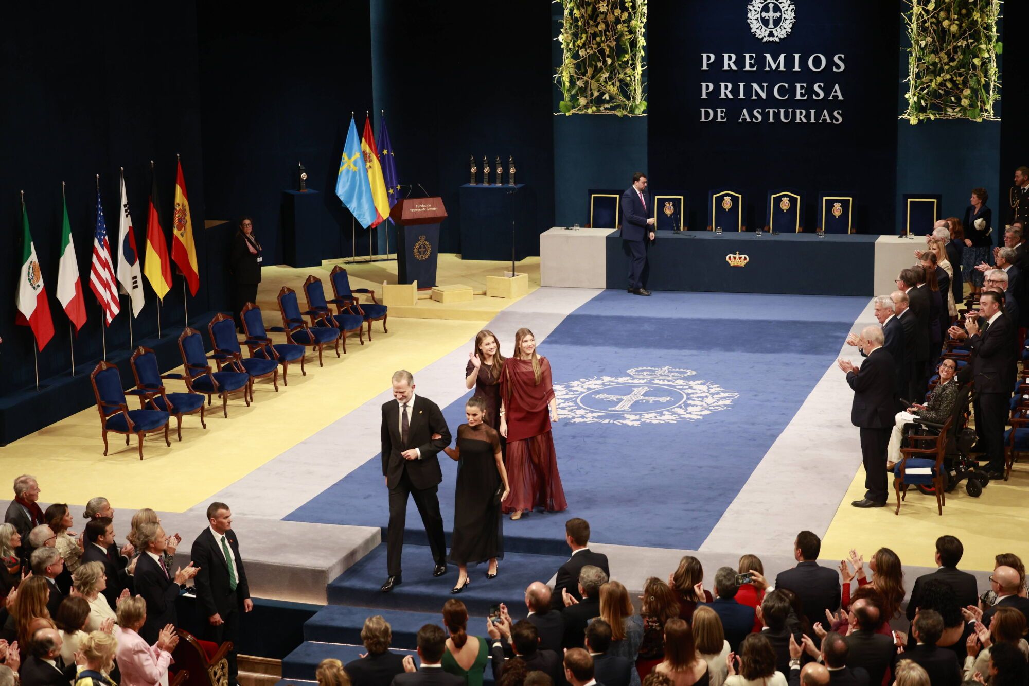 Así fue la ceremonia de los premios "Princesa de Asturias" 2025 en el teatro Campoamor de Oviedo