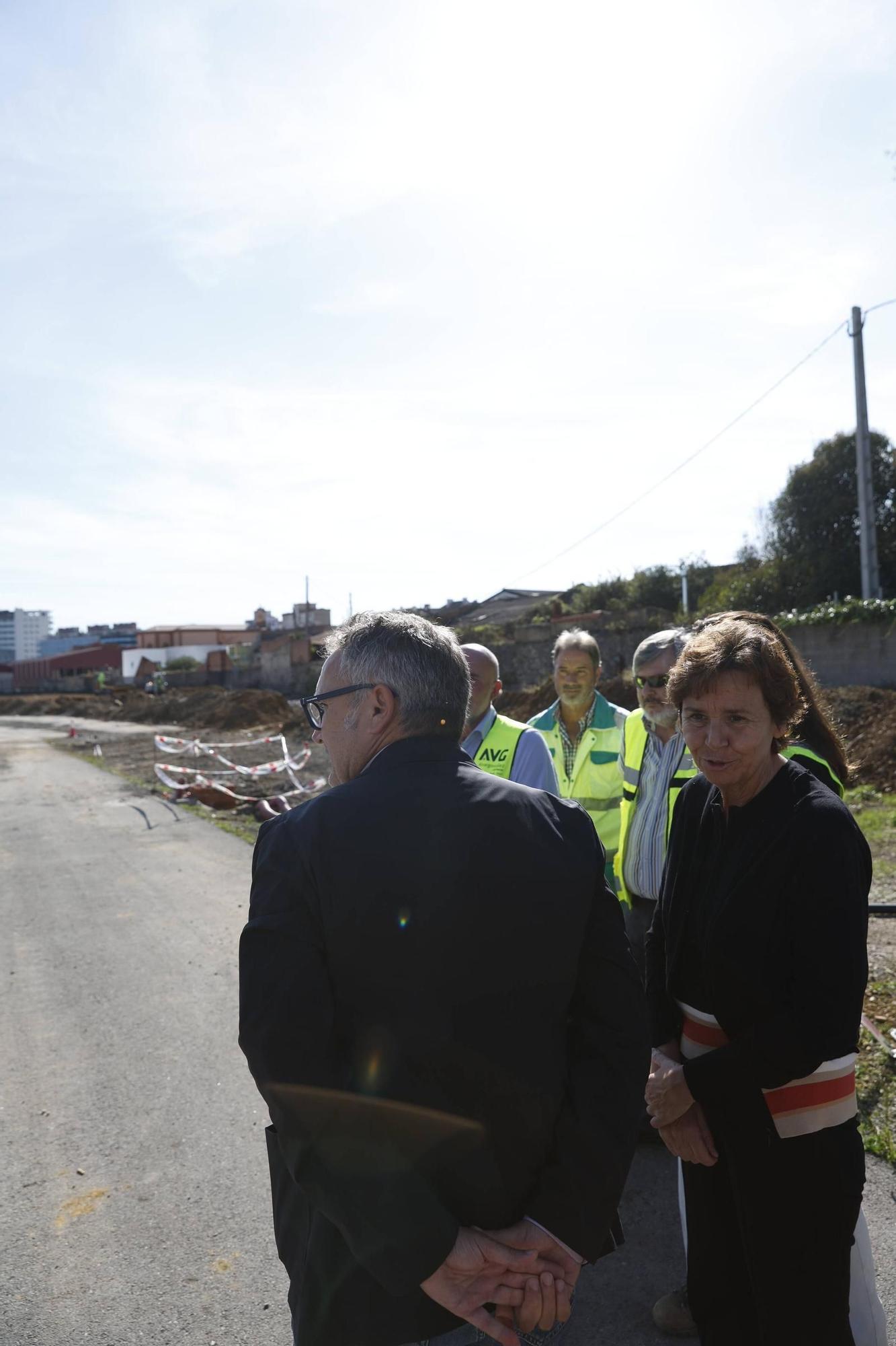 Así avanzan los trabajos en los terrenos de Naval Gijón (en imágenes)