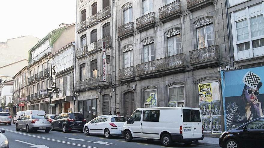 Calle Progreso, una de la vías urbanas que acumula más edificios antiguos y deshabitados. // Iñaki Osorio