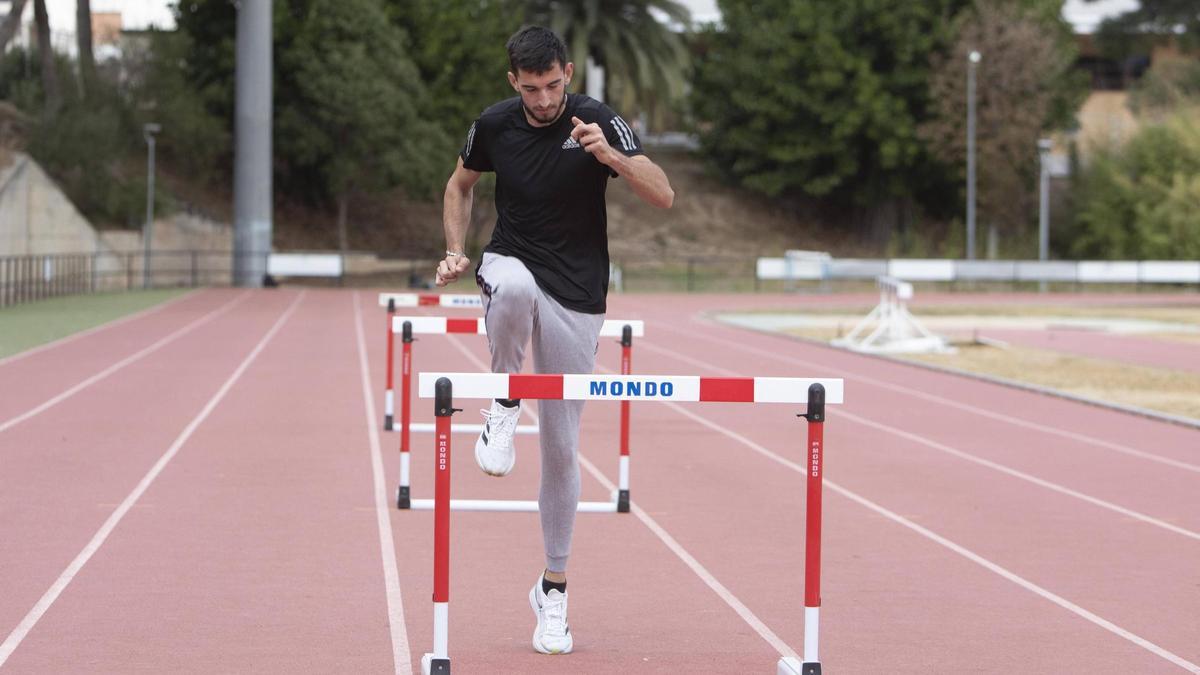 Quique Llopis va superando obstáculos para estar en París