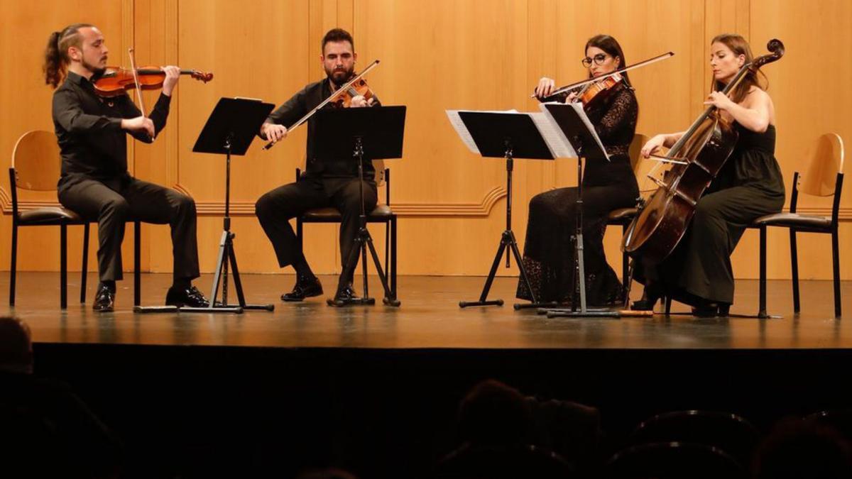 La juventud del “Chopsway String Quartet” conquista el Filarmónica | LUISMA MURIAS