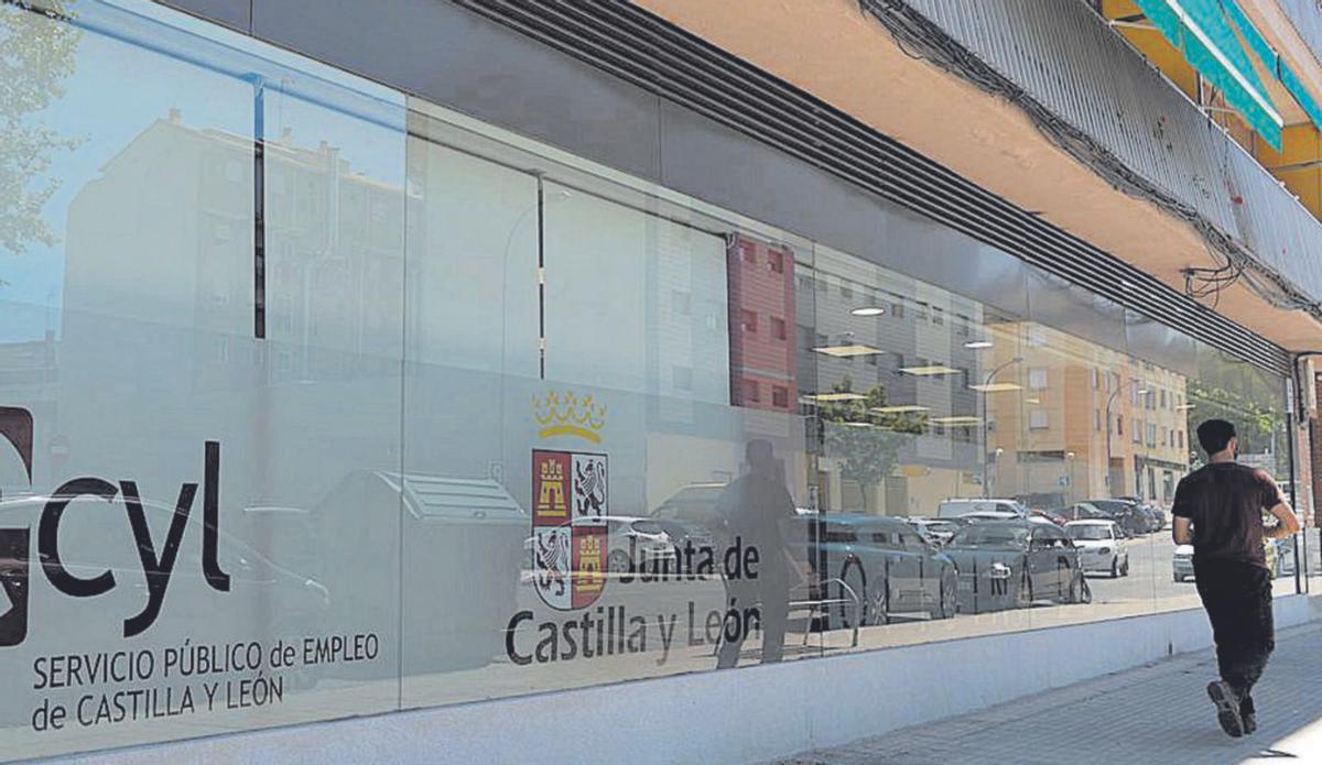 Oficinas del Ecyl en Zamora. | Jose Luis Fernández