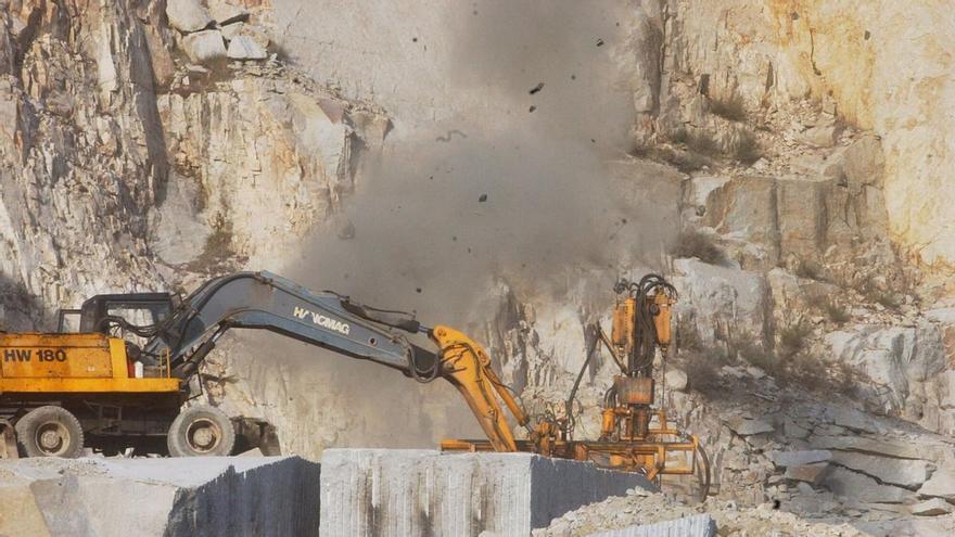 El Clúster del Granito valora pedir ayudas extraordinarias para el sector: «Trabajamos con las administraciones siempre, no solo cuando hay dificultades»