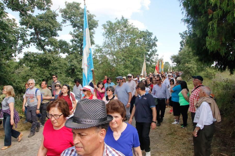 Romería de la Virgen del Castillo en Fariza