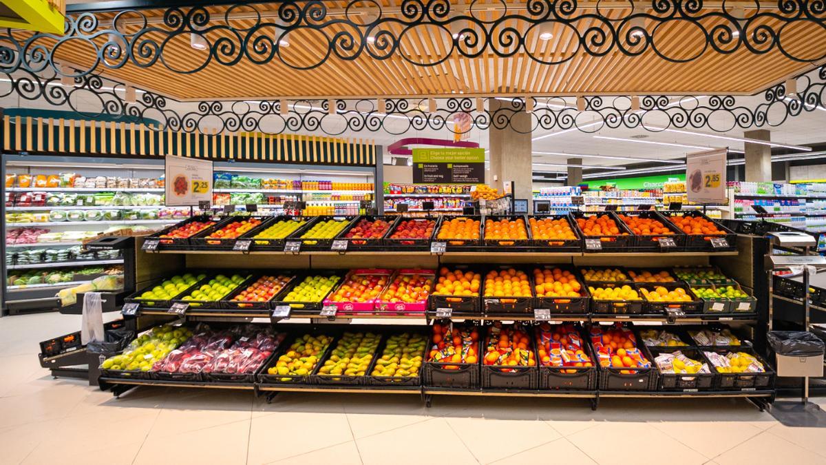 Sección de frutería de un SuperDino