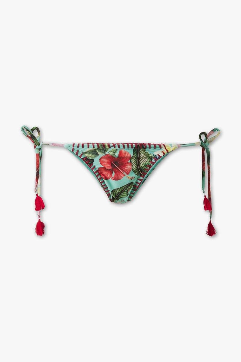 Braguita bikini con flores tropicales de C&amp;A (Precio: 9,90 euros)