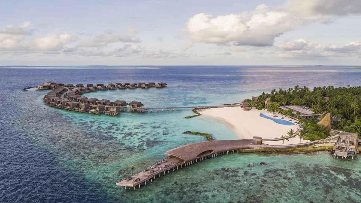 El resort de Maldivas que ocupa una isla privada: bienvenidos al paraíso