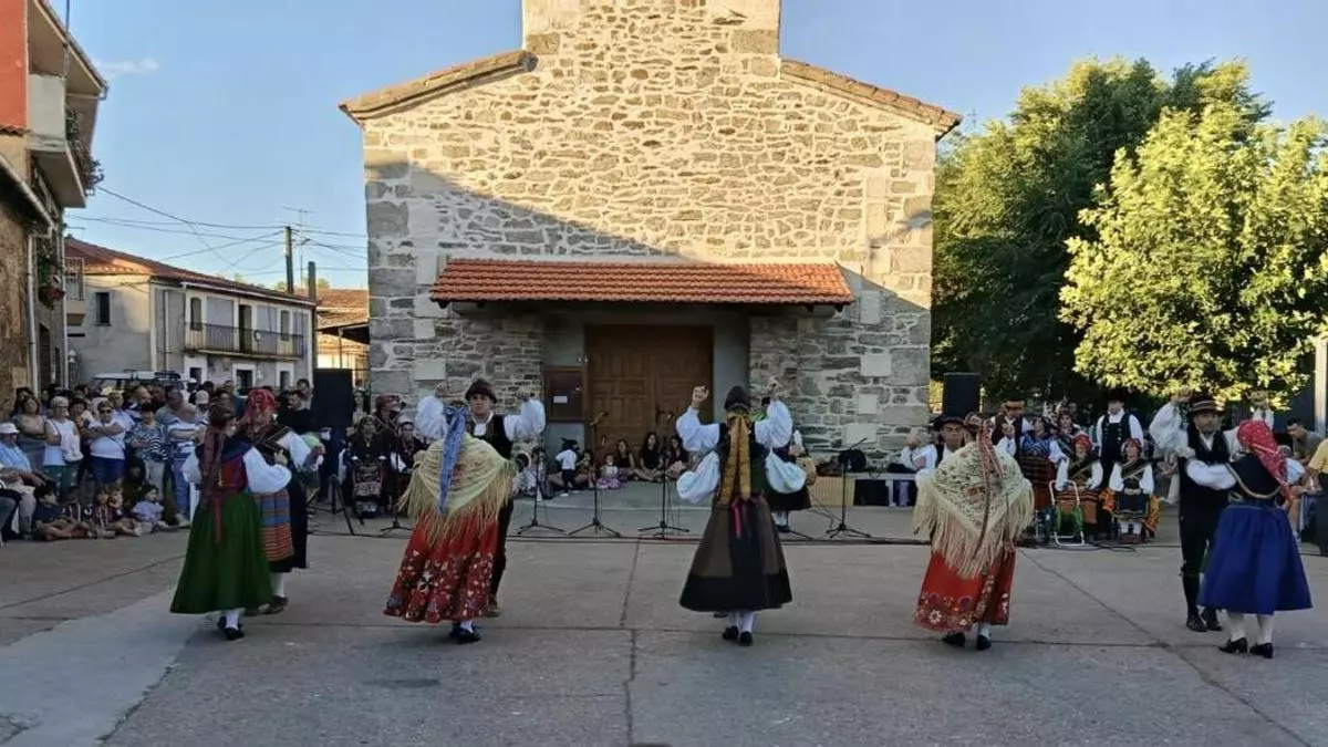 Valer de Aliste venera durante cinco intensas jornadas festivas a su patrona, Santa Eulalia de Mérida