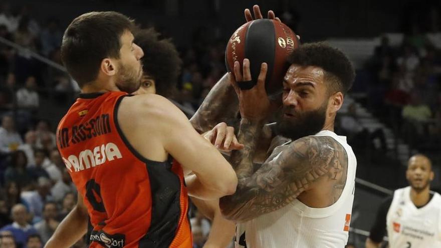 Llull y Campazzo aseguran el 2-0 para el Real Madrid