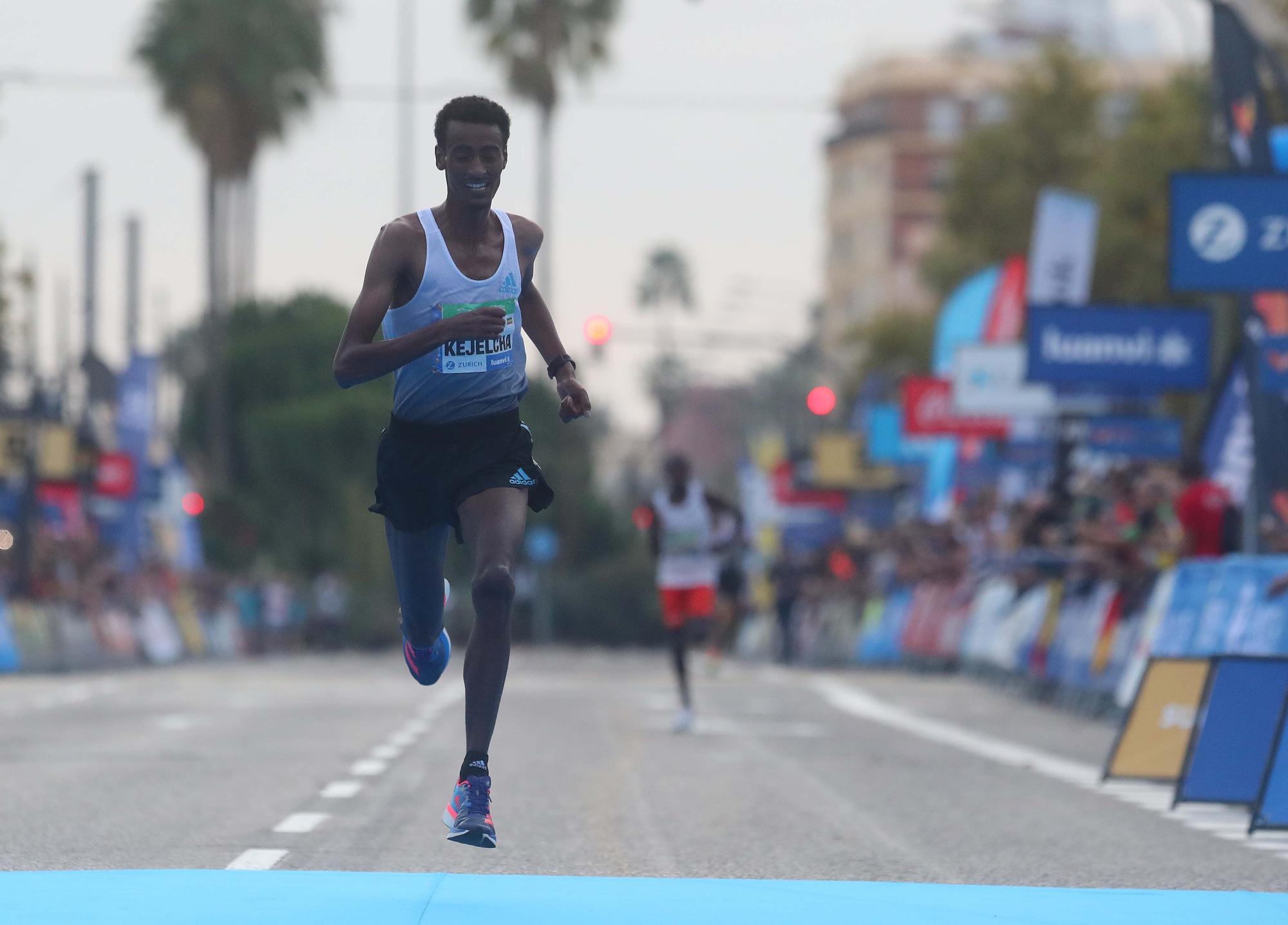 Media Maratón Valencia 2022: Salida y Meta | Busca tu foto