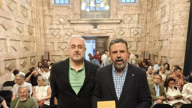 "La ropa tradicional de las novias de Allande era de mucha calidad", señalan los autores del libro que investiga esa indumentaria