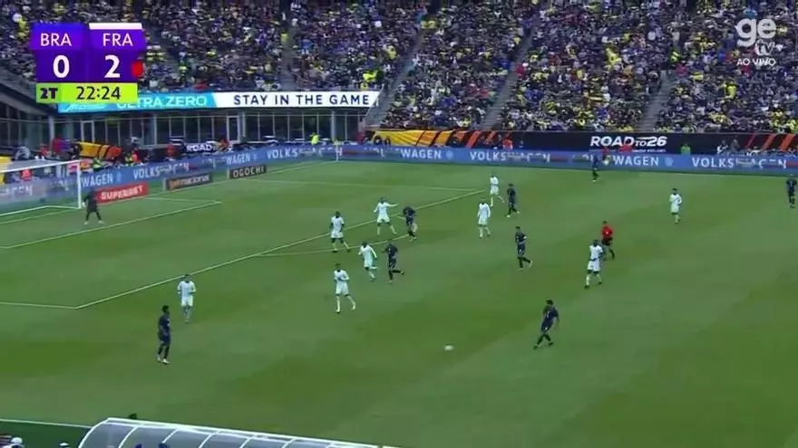 La ‘torcida’ se harta de Vinícius y pide a Neymar