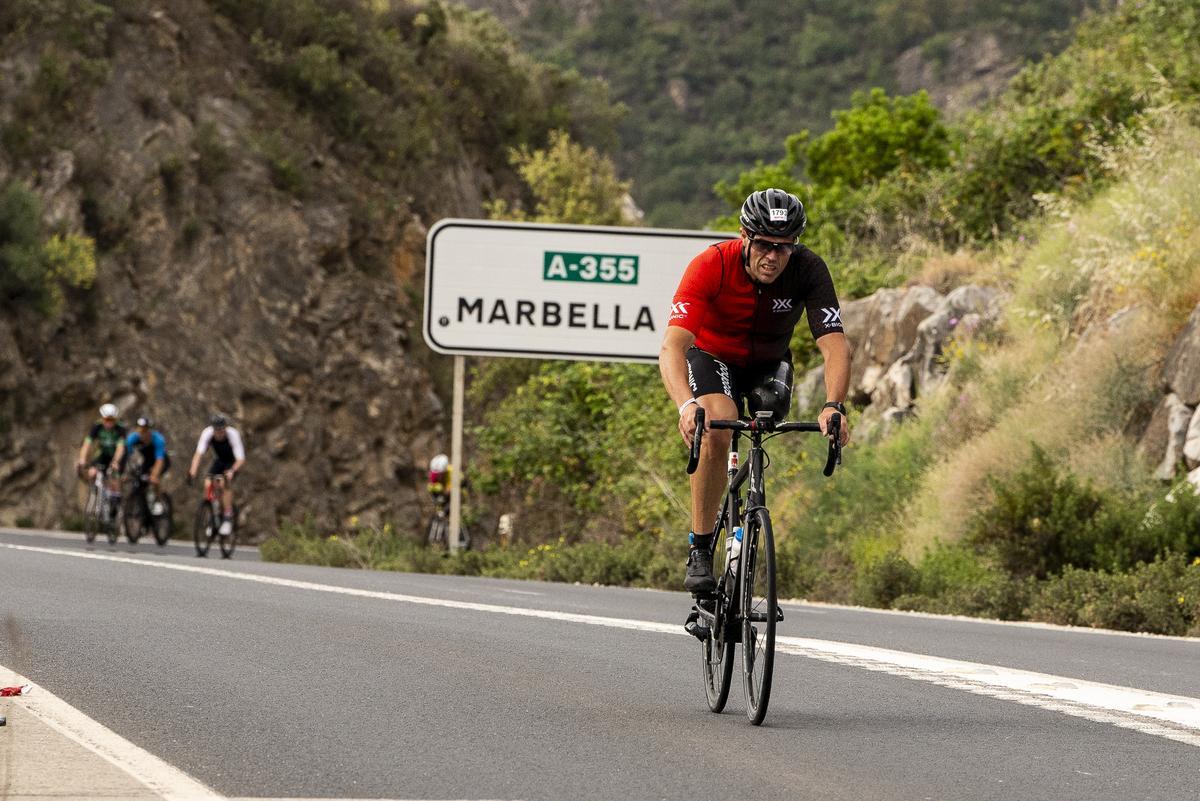 La historia de superación de tres para triatletas en el IRONMAN® 70.3® Marbella