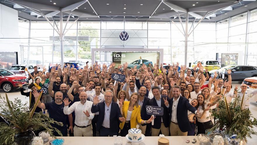 We Never Stop: Volkswagen cumple 70 años en Canarias